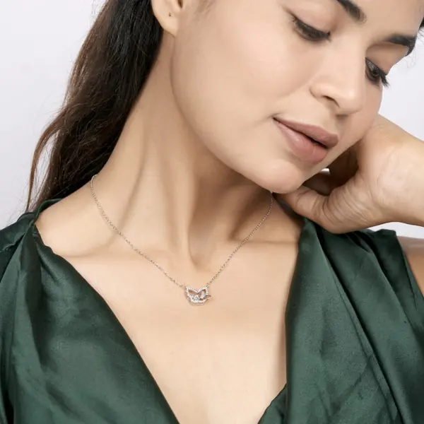 Sparkling Bird Motif Crystal Pendant Necklace for Women