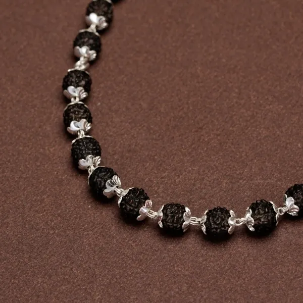 Handmade Black Rudraksha Men’s Mala in 925 silver (6MM Rudraksha) - view 2